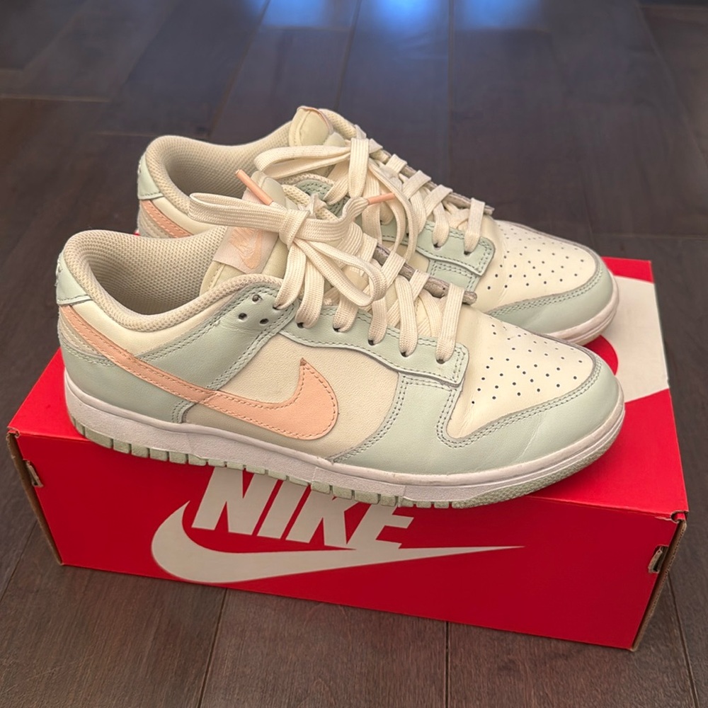 Low dunks